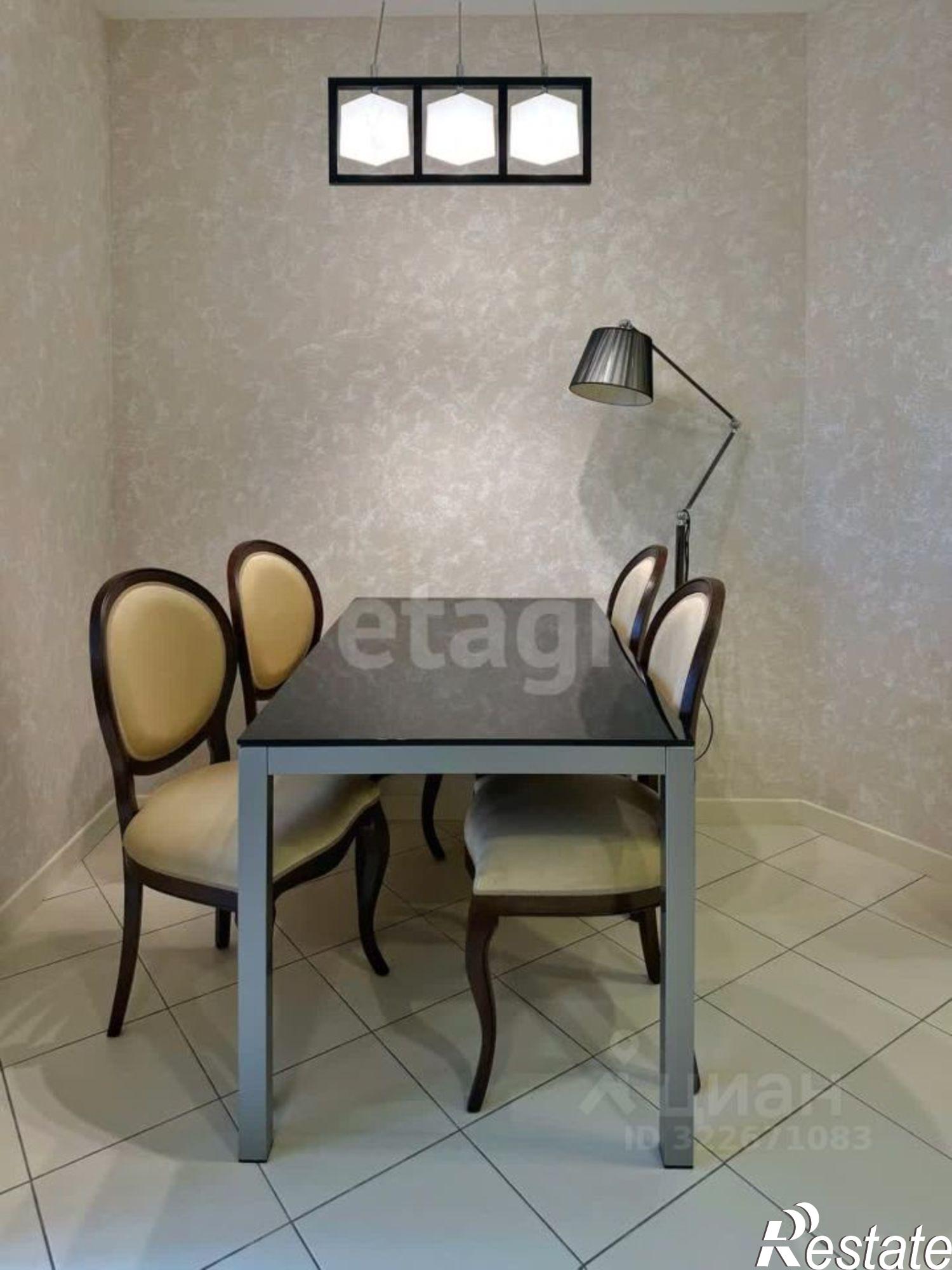 Купить квартиру за 25 000 000 рублей на ул Андреевская, 96