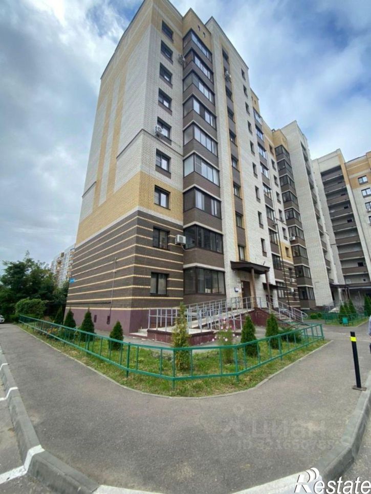 3-комн квартира Астраханская улица, 181В к1,  д. 181В к1