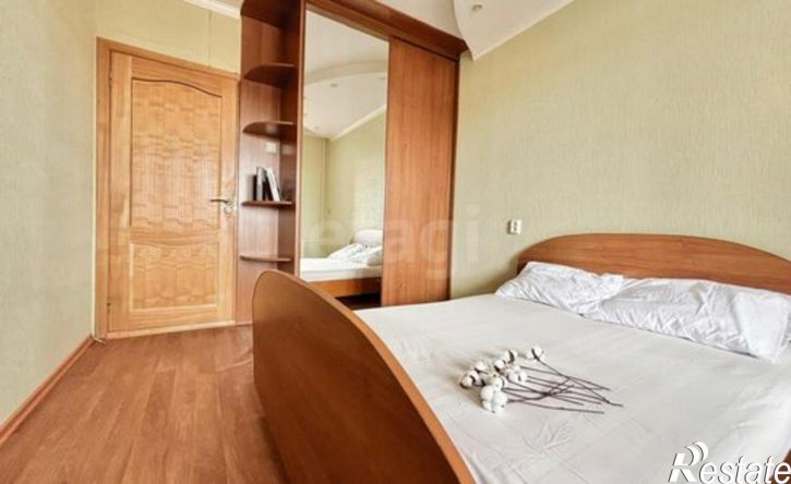 3-комн квартира улица Тельмана, 5,  д. 5