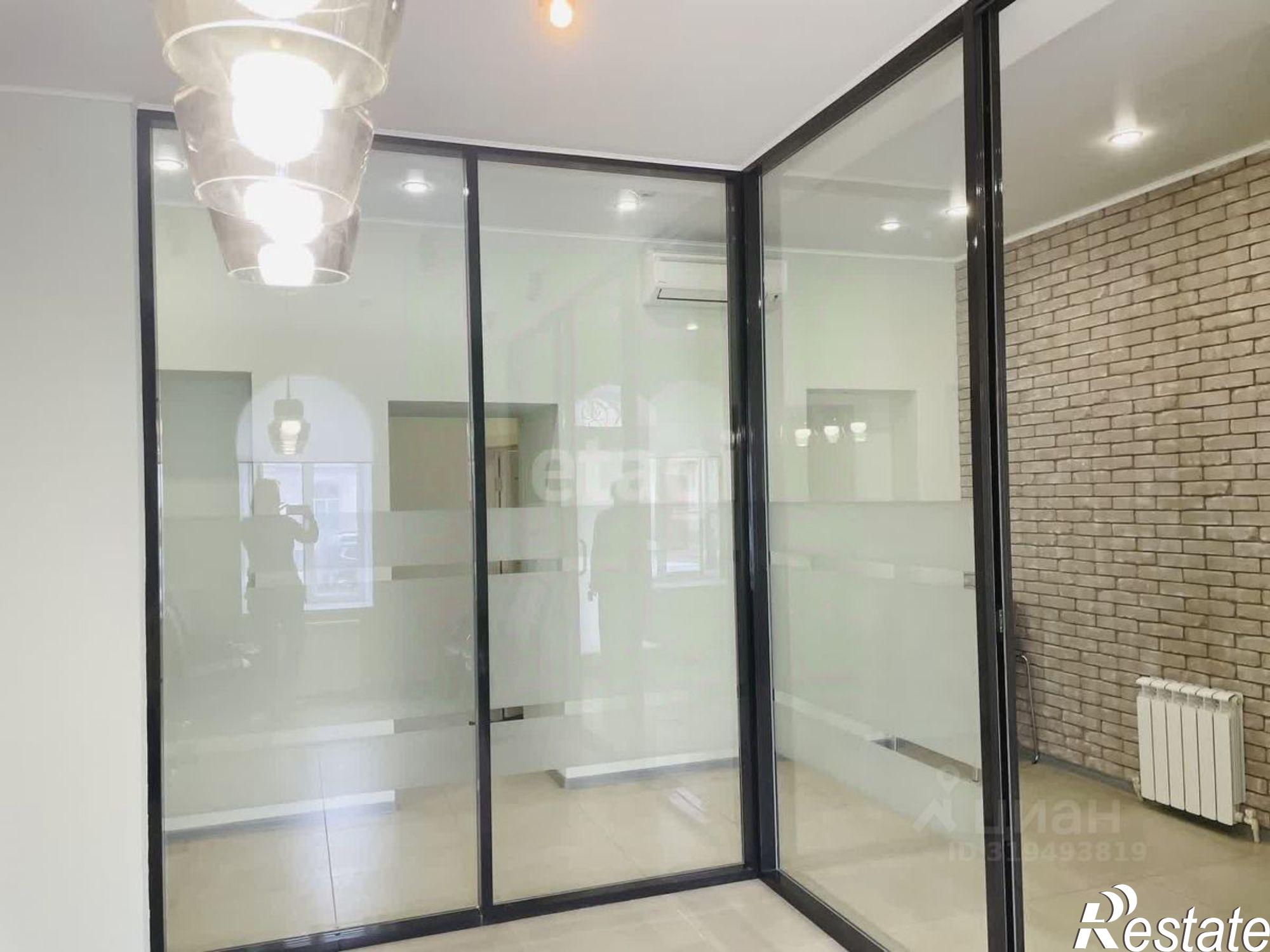 Купить помещение свободного назначения за 14 952 300 рублей на Советская улица, 69