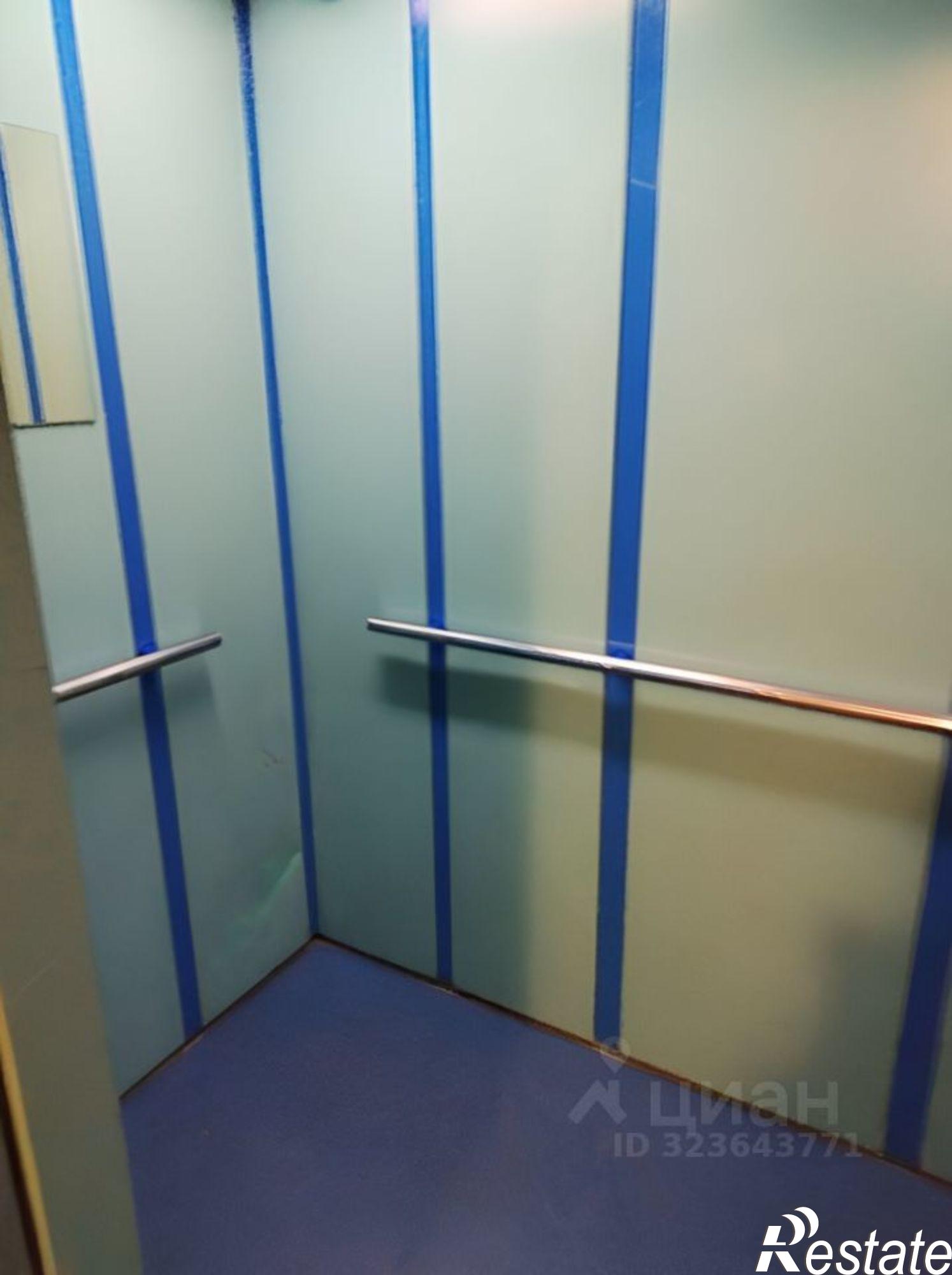 Купить квартиру за 5 700 000 рублей на улица Августа Бебеля, 18