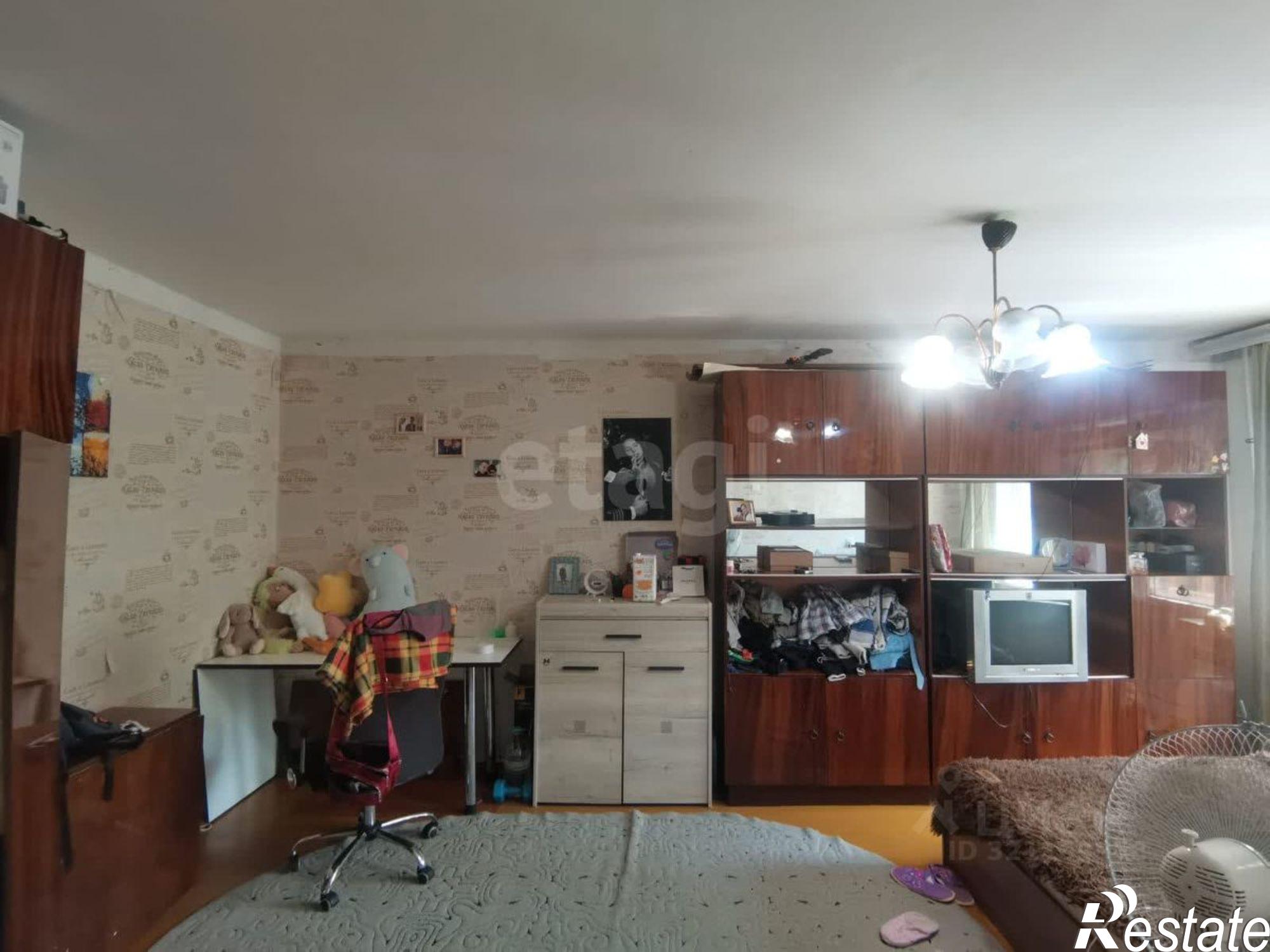 Купить квартиру за 2 700 000 рублей на улица Подвойского, 10/1