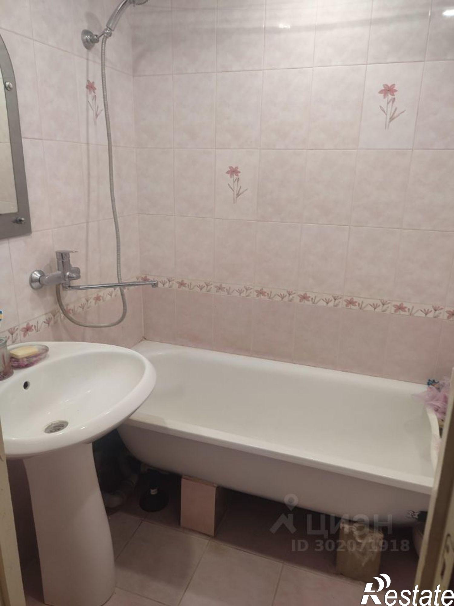 Купить квартиру за 5 500 000 рублей на Аэрологическая улица, 2А