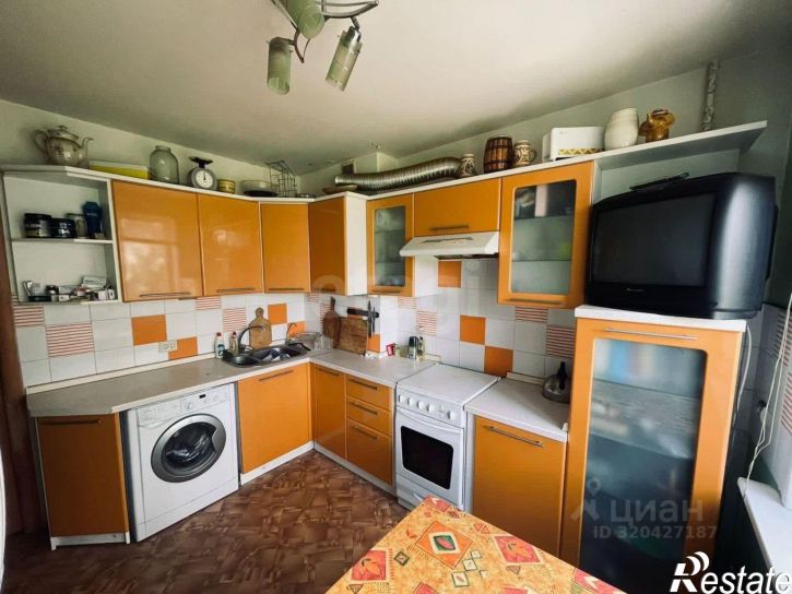 3-комн квартира Астраханская улица, 196,  д. 196