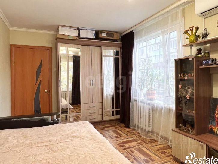 2-комн квартира Астраханская улица, 194,  д. 194