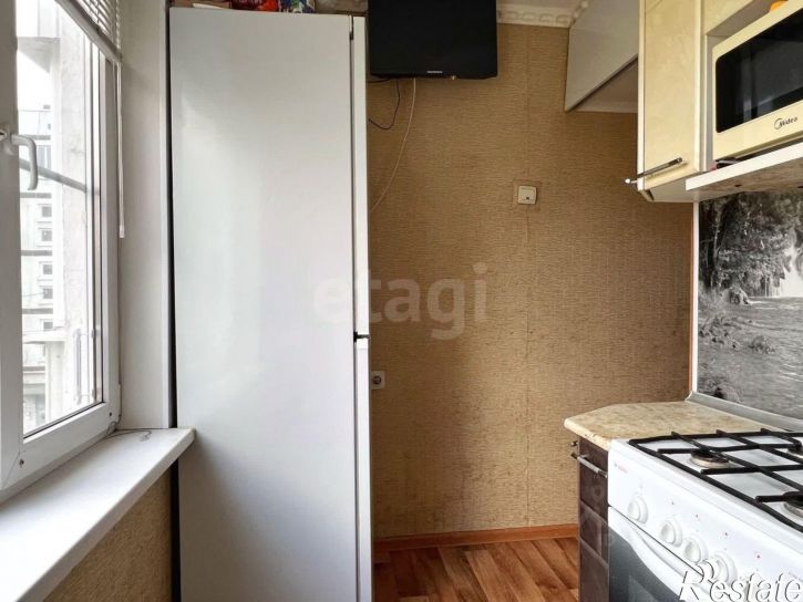 2-комн квартира Астраханская улица, 194,  д. 194