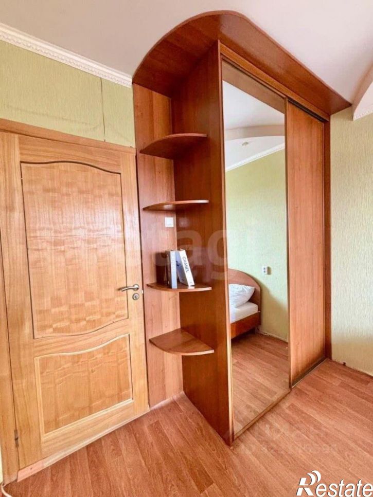 3-комн квартира улица Тельмана, 5,  д. 5