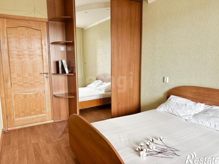 3-комн квартира улица Тельмана, 5,  д. 5