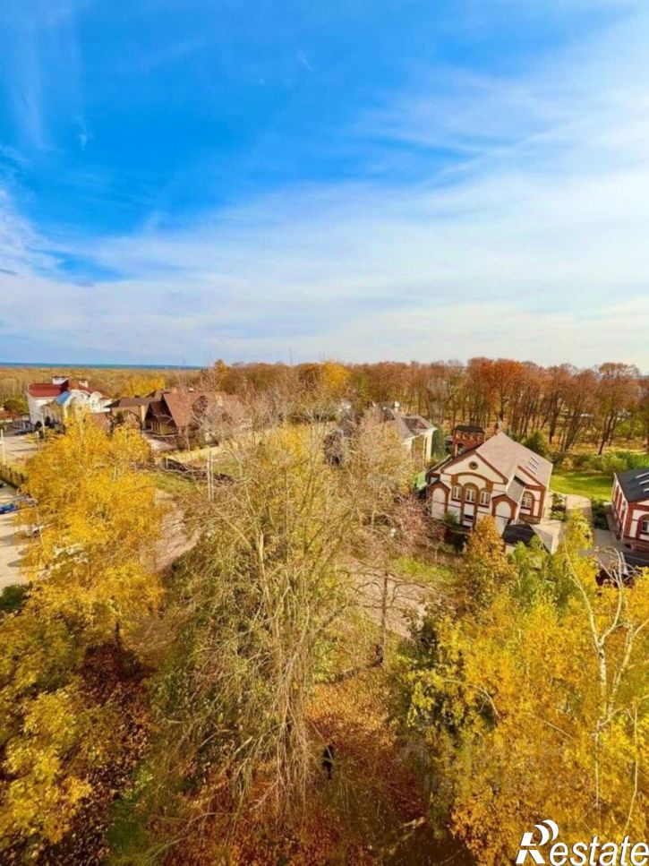 3-комн квартира улица Тельмана, 5,  д. 5