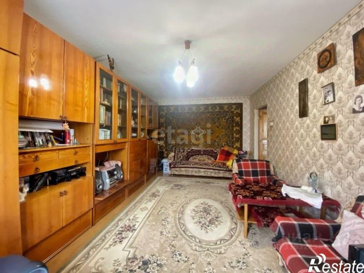 4-комн квартира улица Карла Маркса, 46,  д. 46