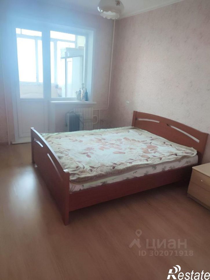 3-комн квартира Аэрологическая улица, 2А,  д. 2А