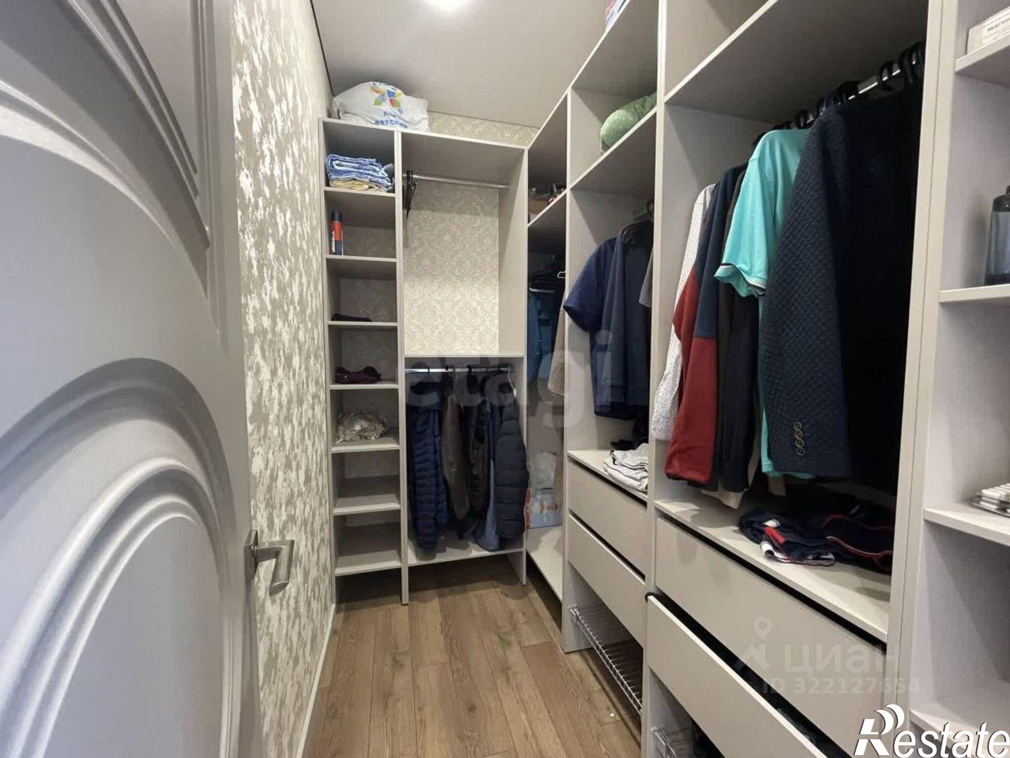 Купить квартиру за 25 000 000 рублей на улица Кирова, 6