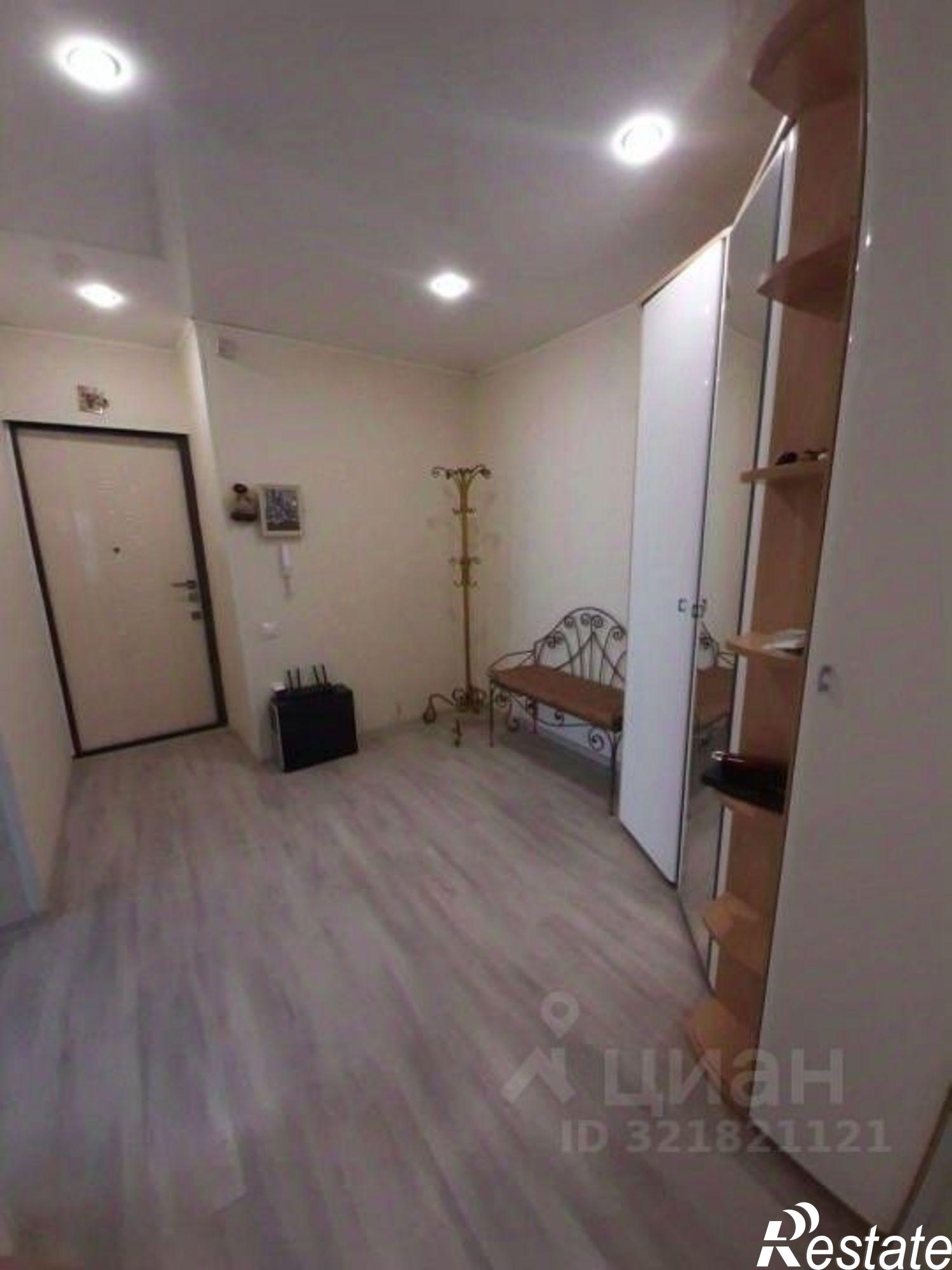 Купить квартиру за 6 800 000 рублей на Интернациональная улица, 36