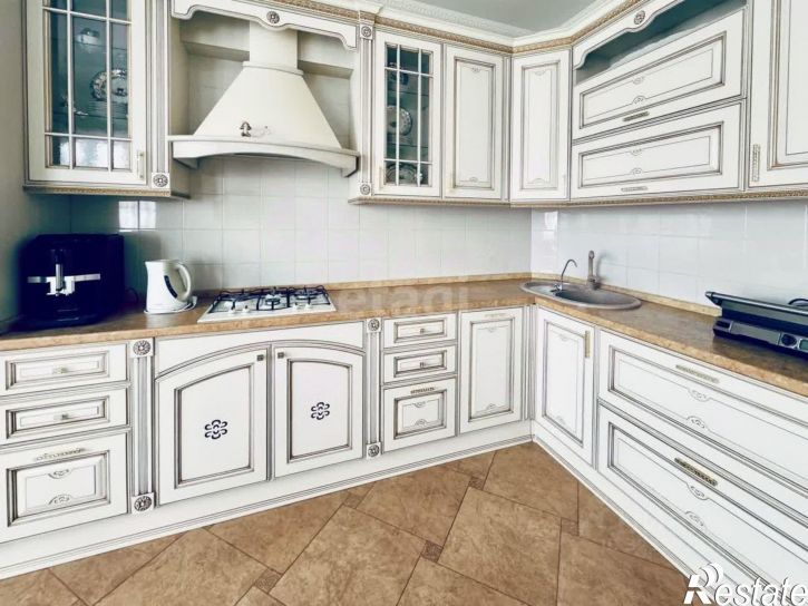 3-комн квартира улица Карла Маркса, 23А,  д. 23А