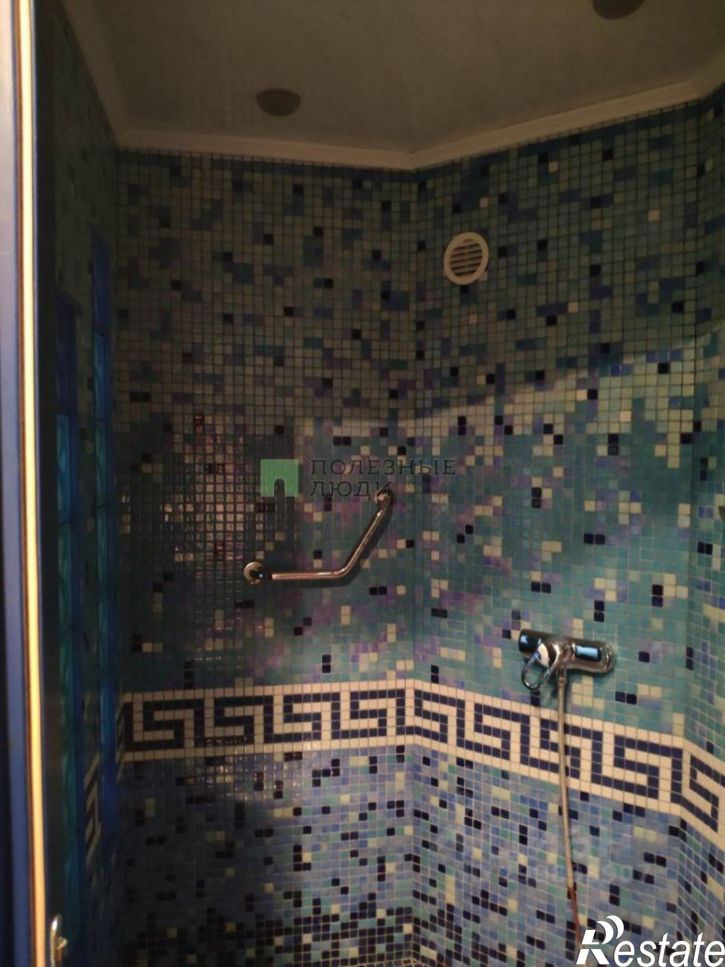 4-комн квартира Октябрьская улица, 17,  д. 17