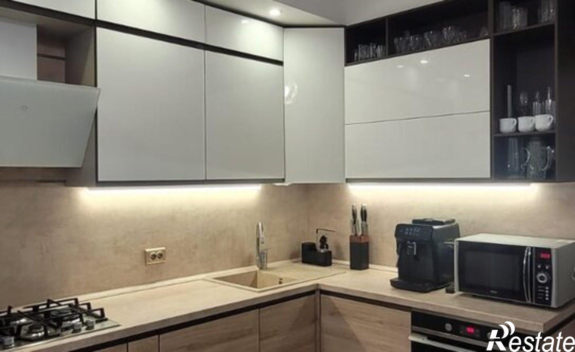 Купить квартиру за 9 000 000 рублей на ул Карла Маркса, 227