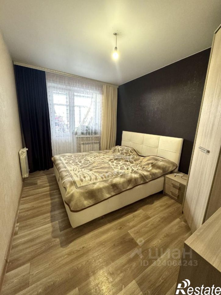 3-комн квартира ул Базарная, 117,  д. 117