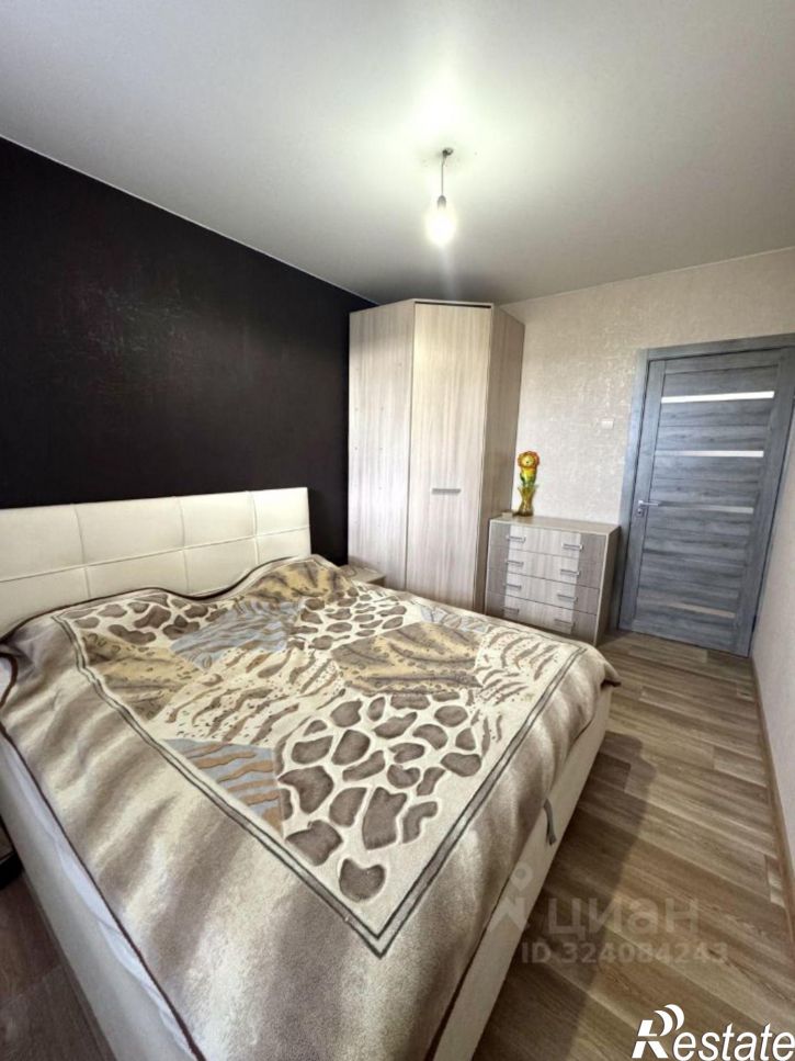 3-комн квартира ул Базарная, 117,  д. 117