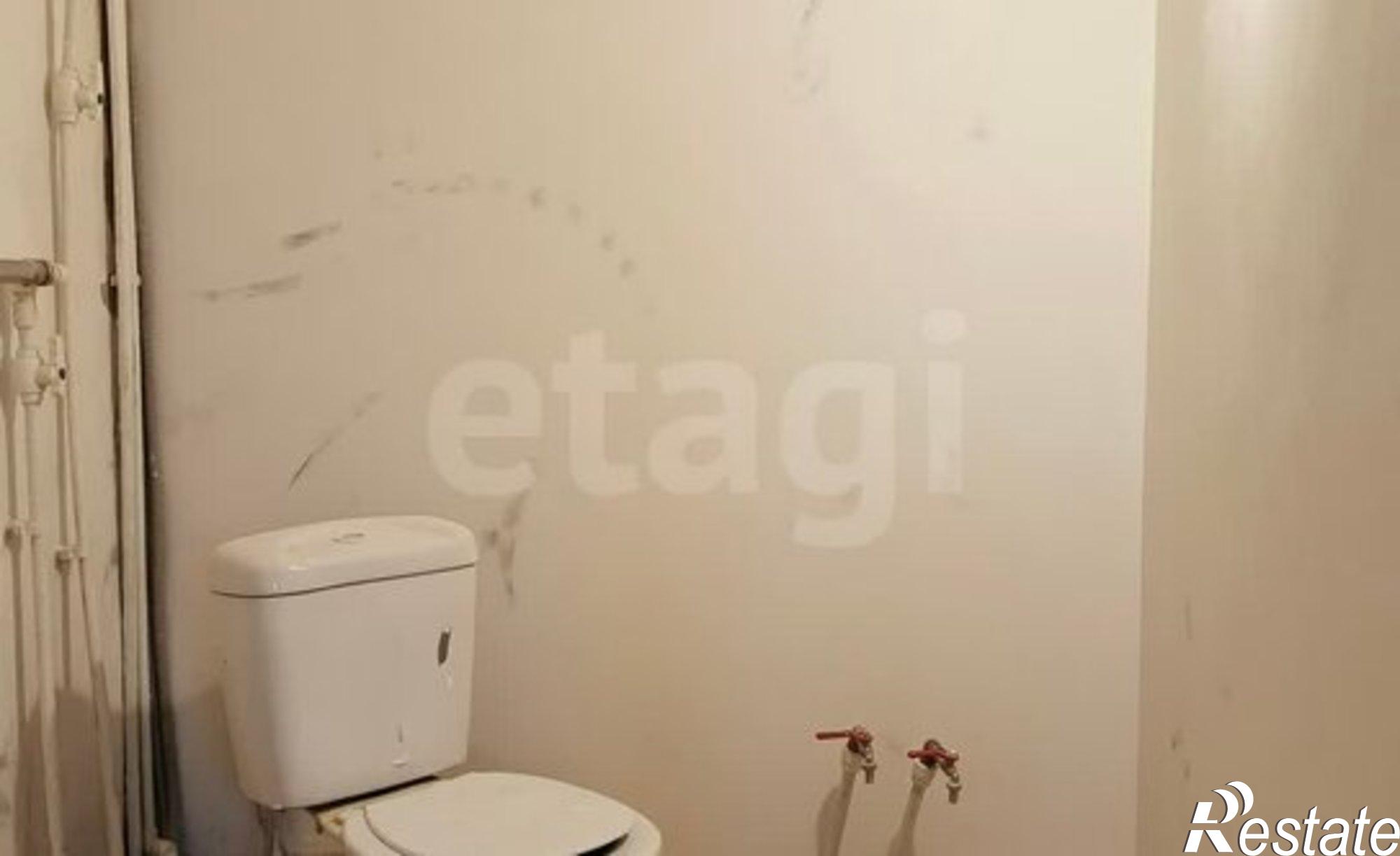 Купить квартиру за 2 200 000 рублей на Студенецкая улица, 4