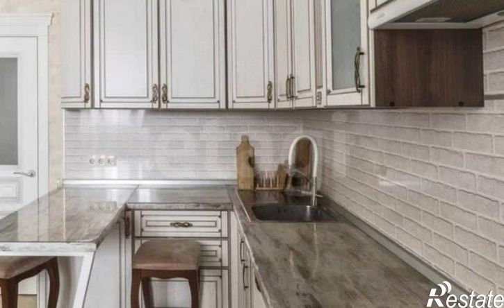 2-комн квартира Астраханская улица, 261,  д. 261