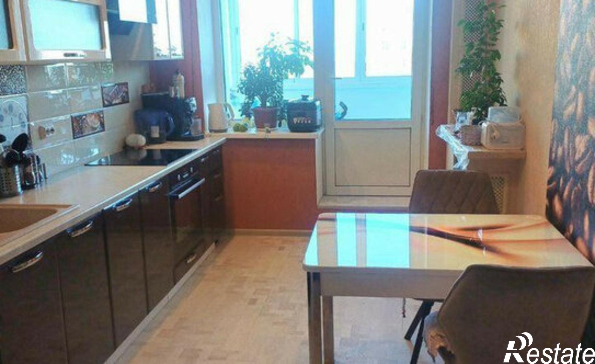 Купить квартиру за 4 680 000 рублей на ул Магистральная, 41 2