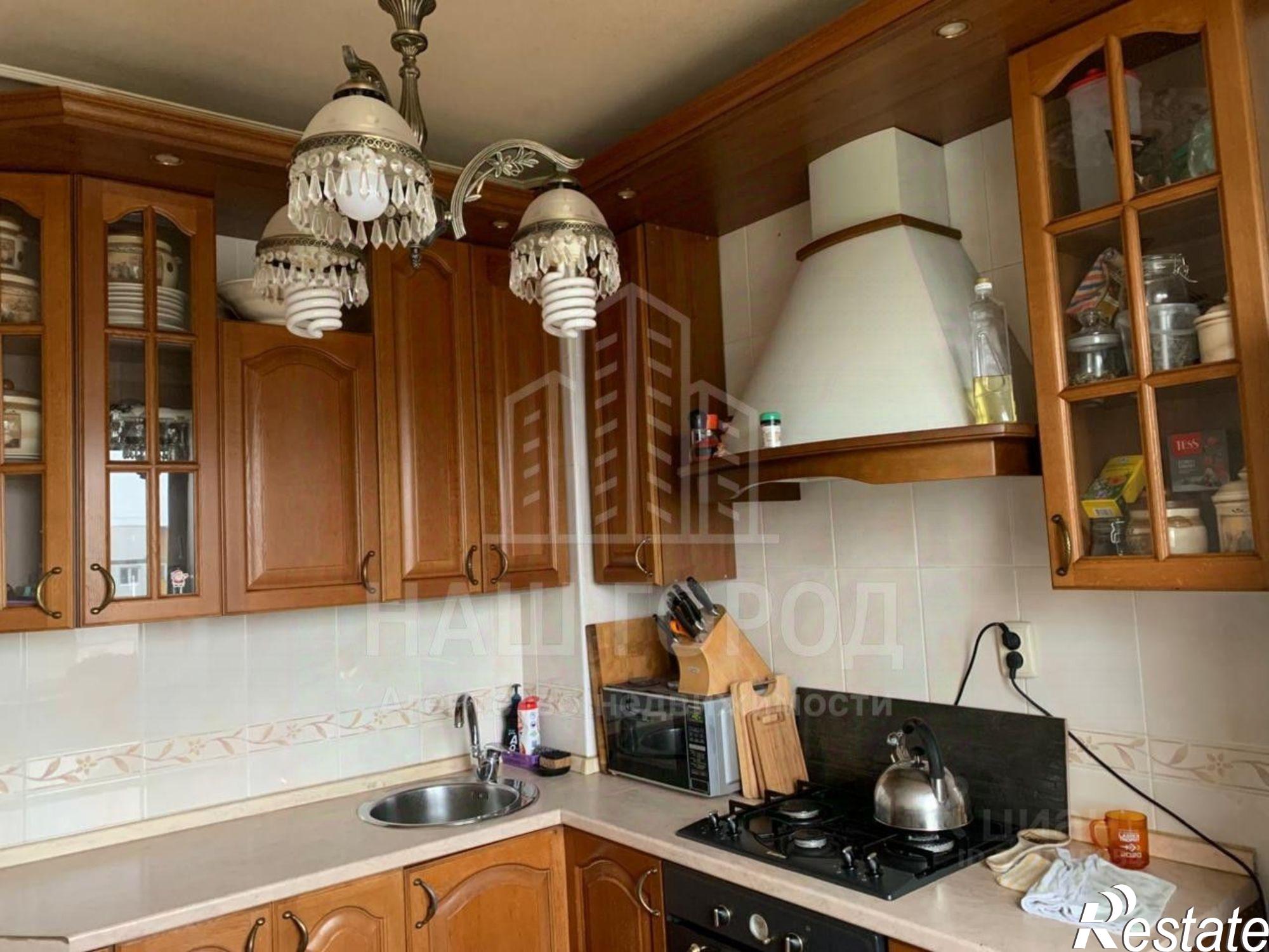 Купить квартиру за 6 200 000 рублей на ул Астраханская, 195 2