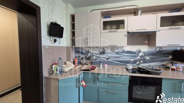 3-комн квартира ул Астраханская, 181/1,  д. 181/1