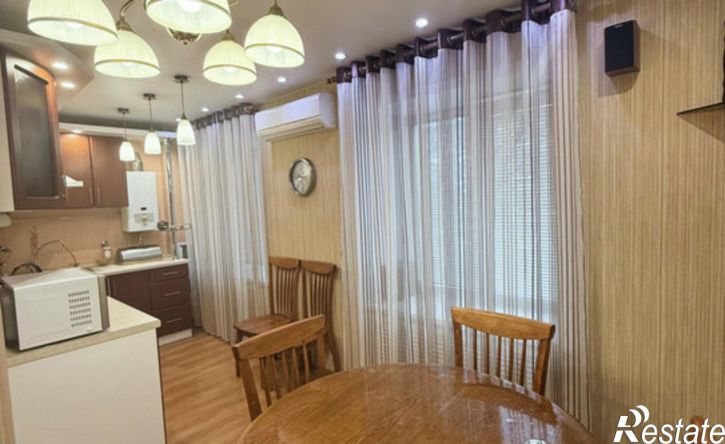 3-комн квартира ул Астраханская, 16,  д. 16