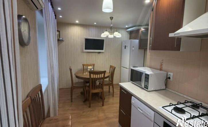 3-комн квартира ул Астраханская, 16,  д. 16