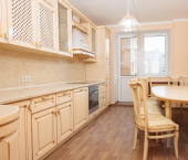 3-комн, 101.5кв м, этаж 3/9 улица Карла Маркса, 175к2