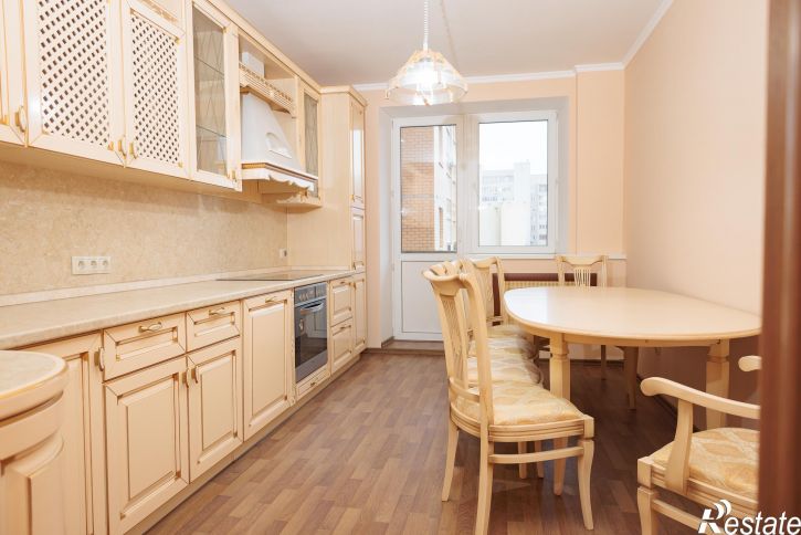 3-комн квартира улица Карла Маркса, 175к2