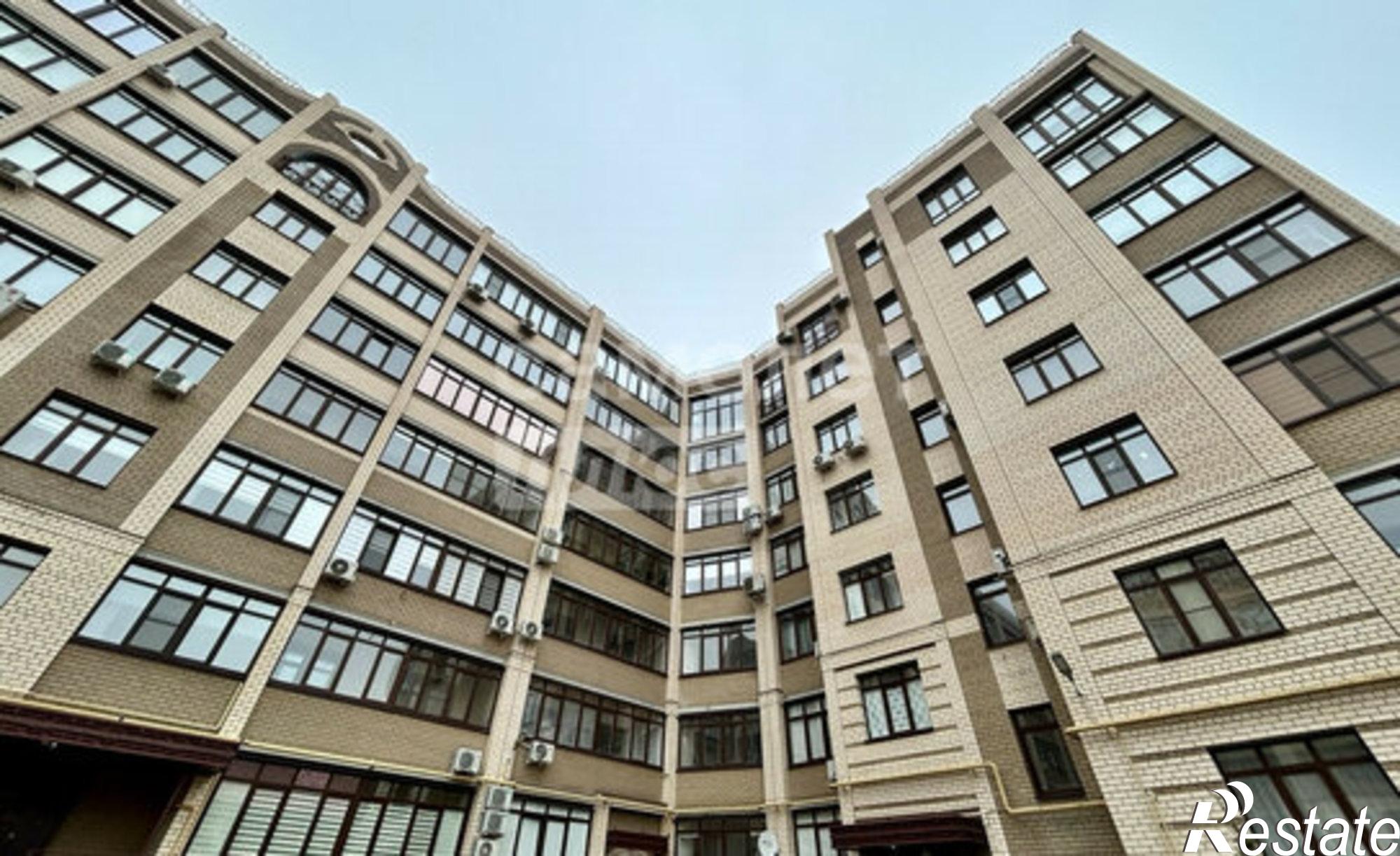 Купить квартиру за 45 000 000 рублей на ул Ленинградская, 2