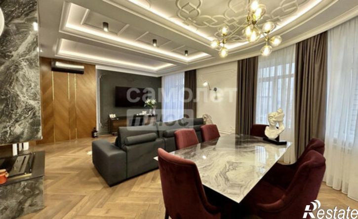 4-комн квартира ул Ленинградская, 2,  д. 2