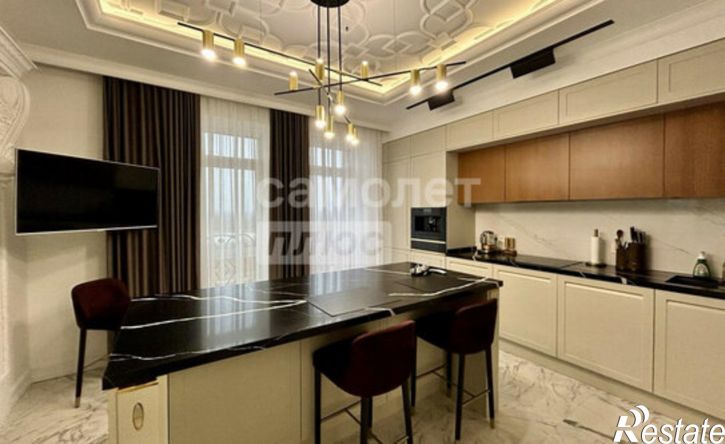 4-комн квартира ул Ленинградская, 2,  д. 2