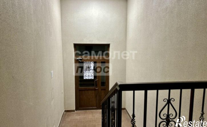 4-комн квартира ул Ленинградская, 2,  д. 2