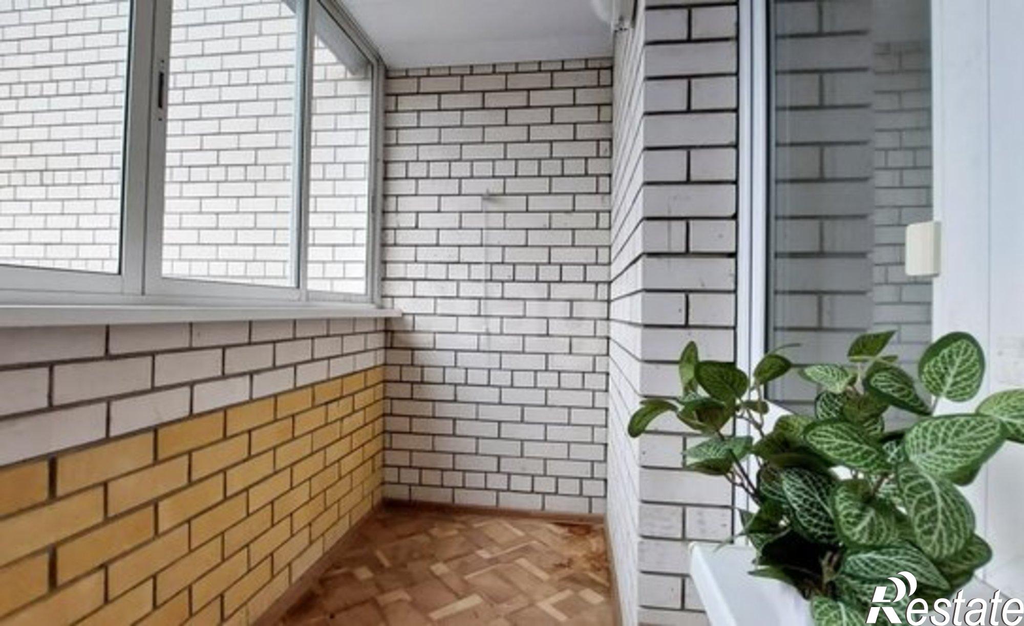 Купить квартиру за 4 500 000 рублей на ул Сенько, 26А 1