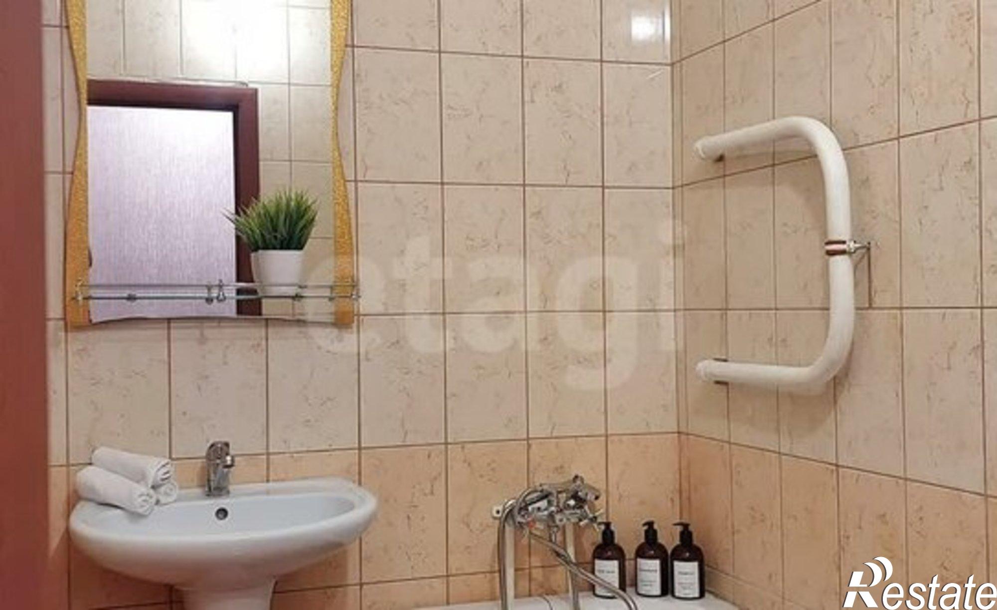 Купить квартиру за 4 500 000 рублей на ул Сенько, 26А 1