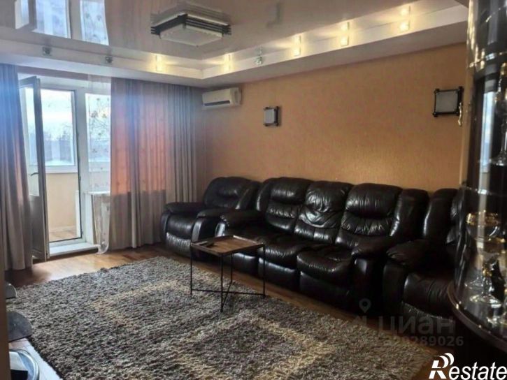 3-комн квартира Интернациональная улица, 54,  д. 54