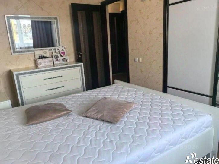 3-комн квартира Интернациональная улица, 54,  д. 54