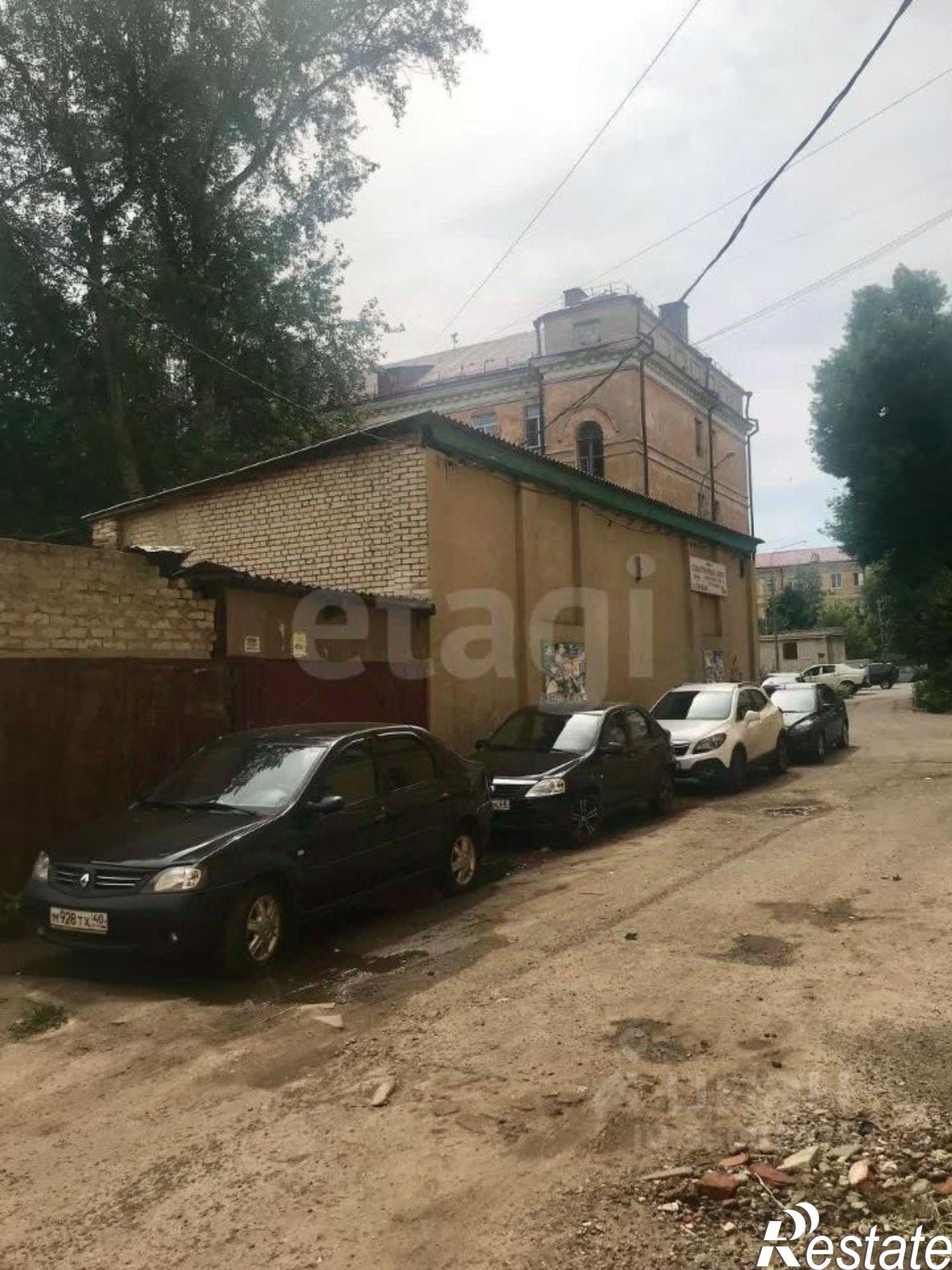 Купить гараж, место в паркинге за 3 270 070 рублей на ул Советская, 178