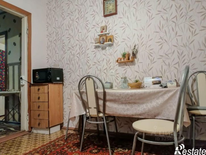 4-комн квартира ул Чичканова, 66,  д. 66