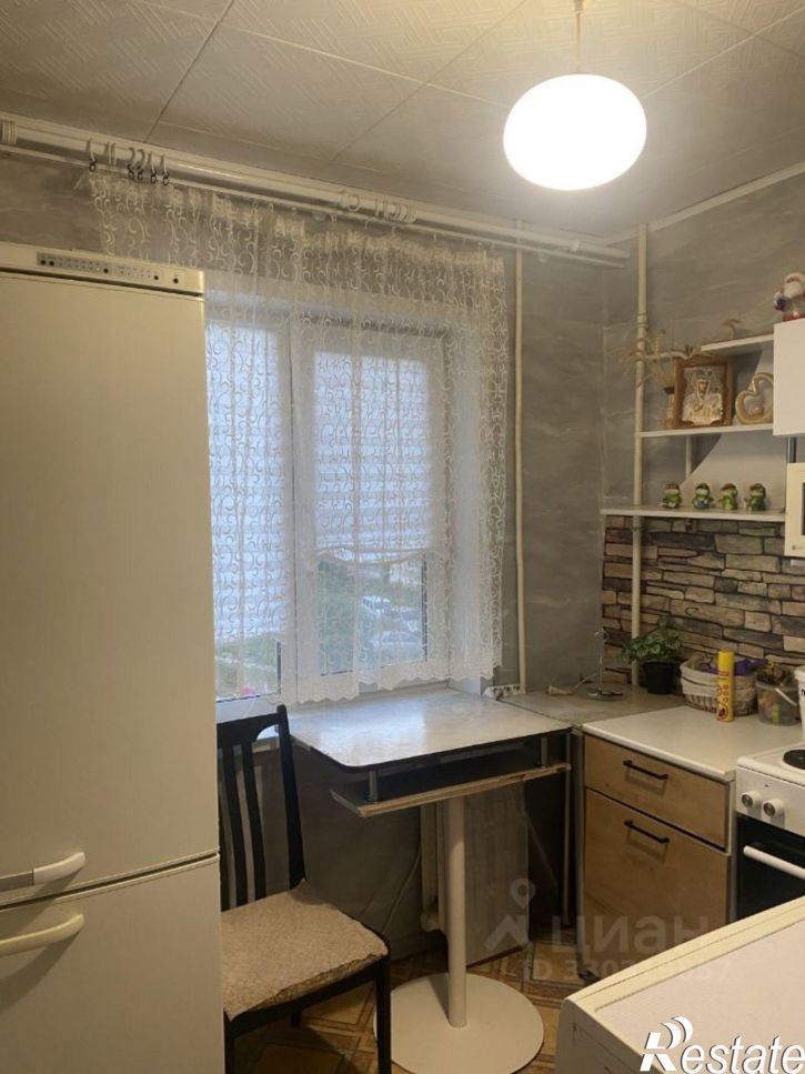 3-комн квартира улица Подвойского, 10/2,  д. 10/2