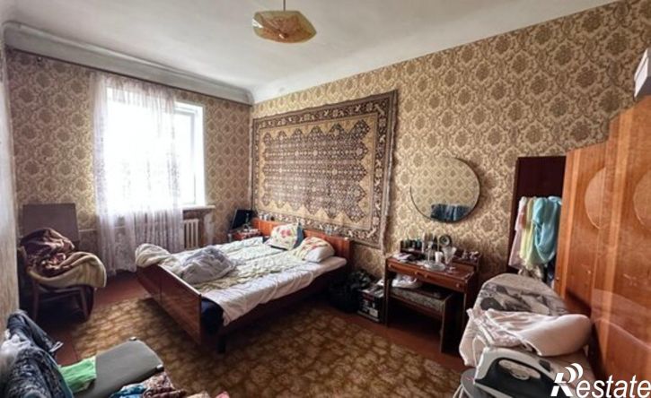 4-комн квартира Интернациональная улица, 92,  д. 92