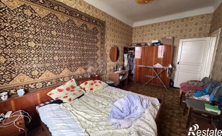 4-комн квартира Интернациональная улица, 92,  д. 92