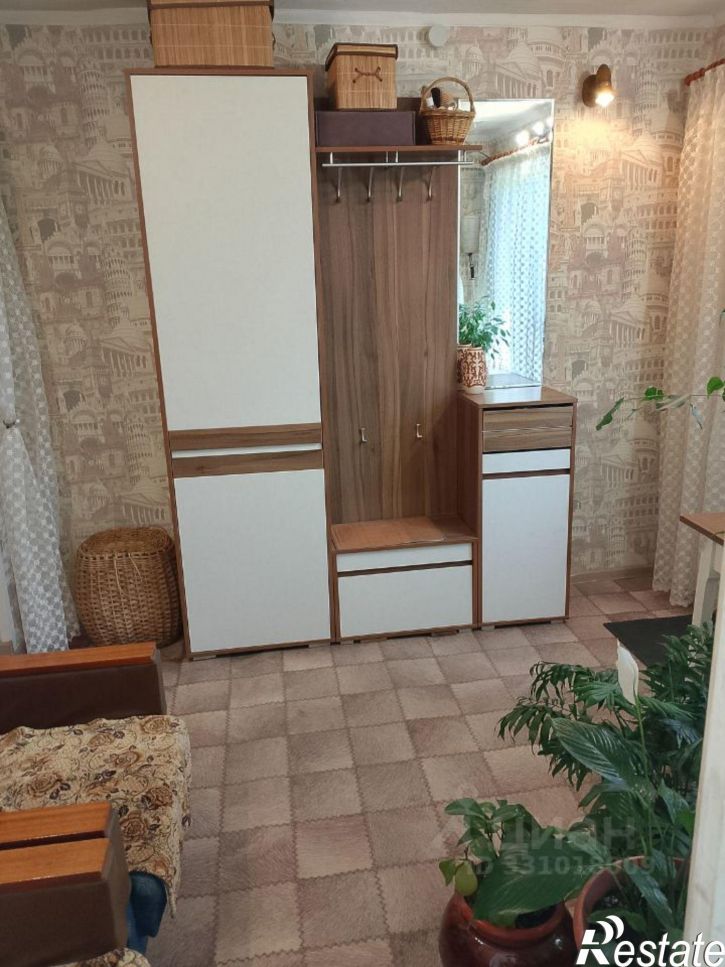 4-комн квартира ул Волжская, 28,  д. 28