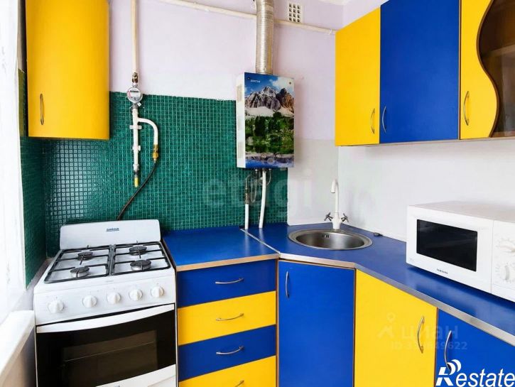 3-комн квартира ул Аэрологическая, 26а,  д. 26а