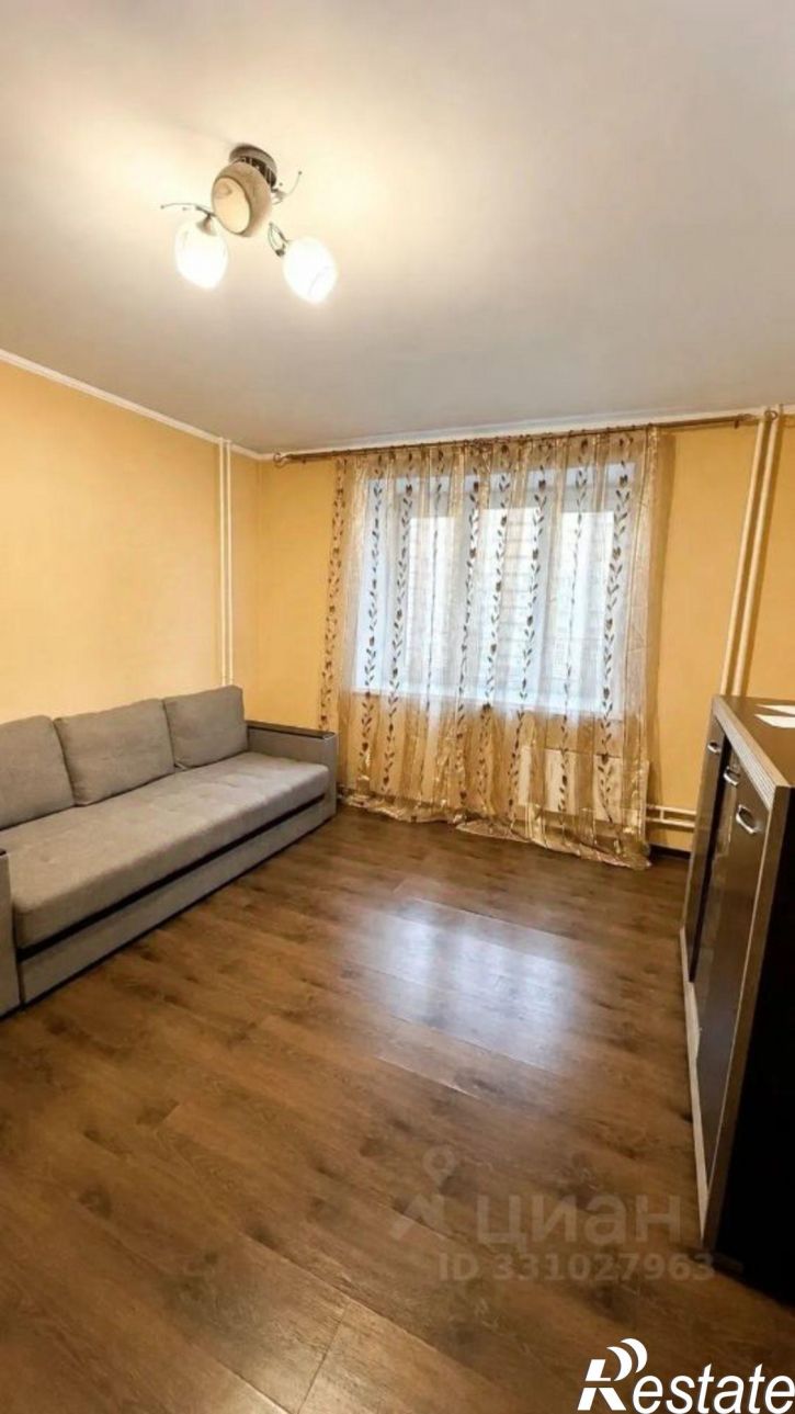 1-комн квартира ул им генерал-майора В.А.Глазкова, 3,  д. 3