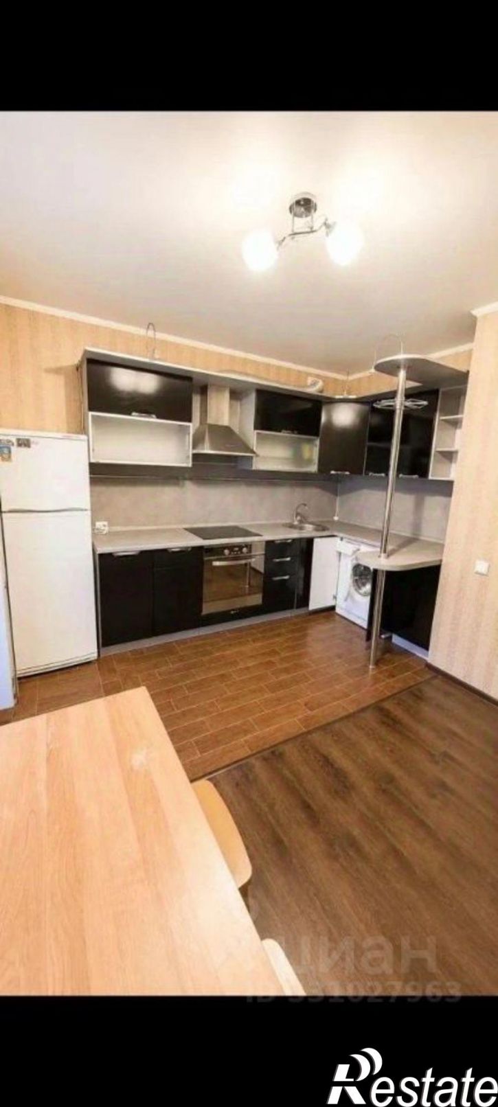 1-комн квартира ул им генерал-майора В.А.Глазкова, 3,  д. 3