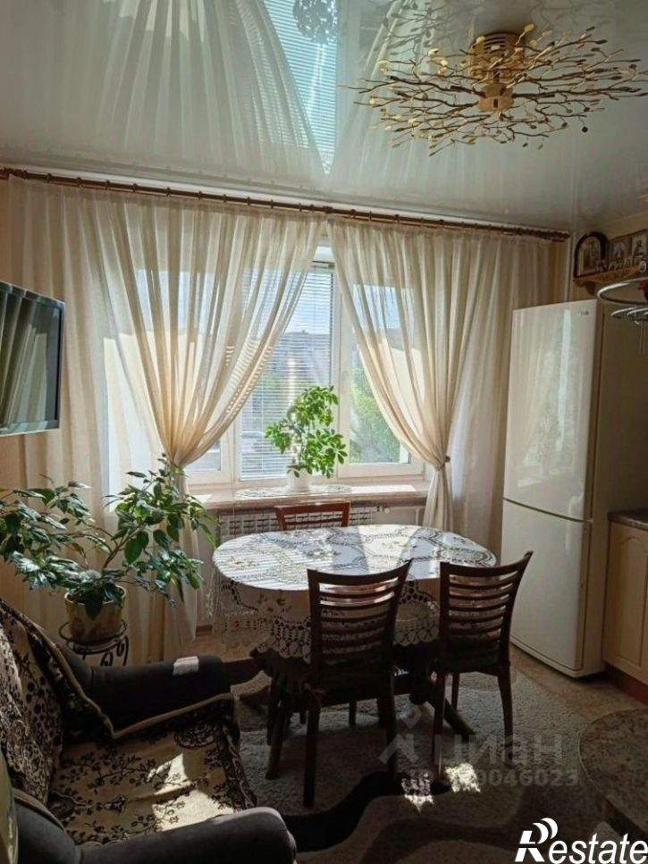 2-комн квартира ул Чичканова, 79 2,  д. 79 2,  к. 2