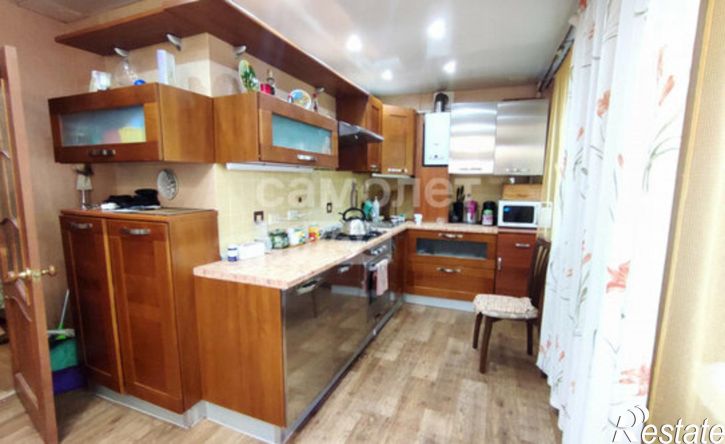 3-комн квартира Андреевская улица, 76,  д. 76